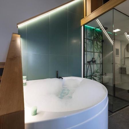 加埃塔Bali Aqua&Charme住宿加早餐旅馆 外观 照片